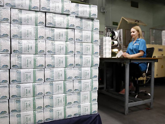 Госдолг России увеличился почти на 40%